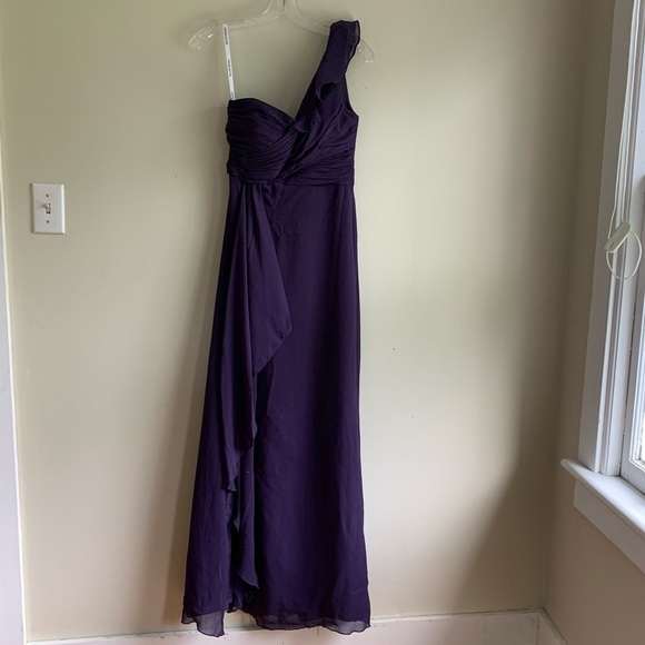David’s Bridal purple one shoulder gown size 6 - Picture 10 of 10